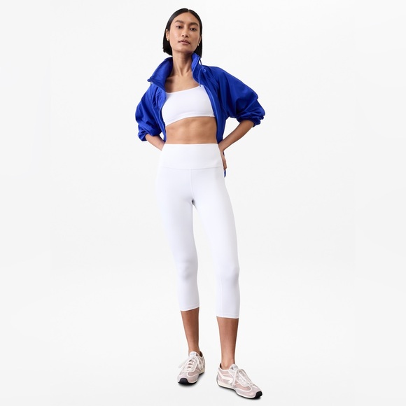 Athleta Pants - NWT Athleta High-Rise Elation White Capri Leggings, Size XL